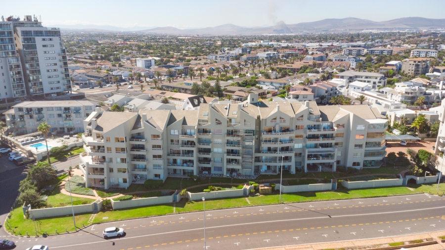 2 Bedroom Property for Sale in Beachfront Western Cape